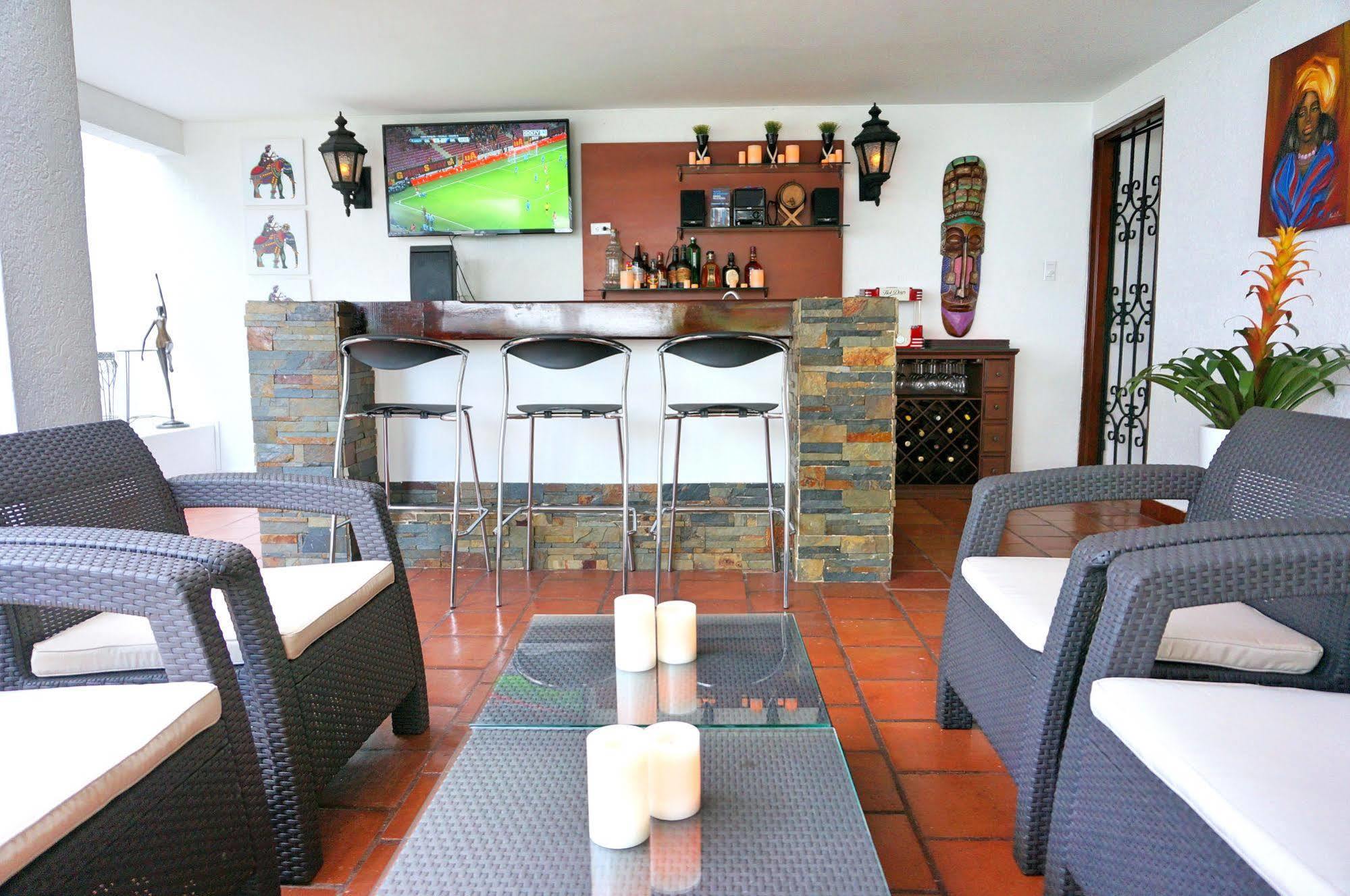 Urban Hotel Boutique Menga Ngoại thất bức ảnh